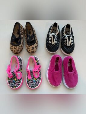 Bundle of 4 Slip-On shoes with Easy Fit
